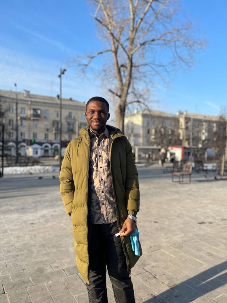 James Tartor . Promoting African Beauty, Culture & Excellence. 
Meet People & Explore Opportunities.