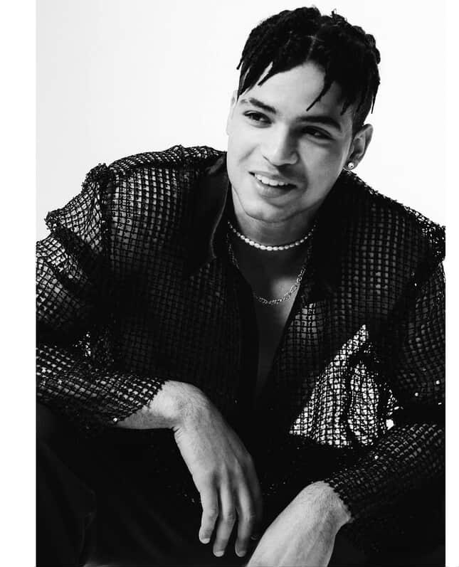 Robert Elanga. Promoting African Beauty, Culture & Excellence. 
Meet People & Explore Opportunities.