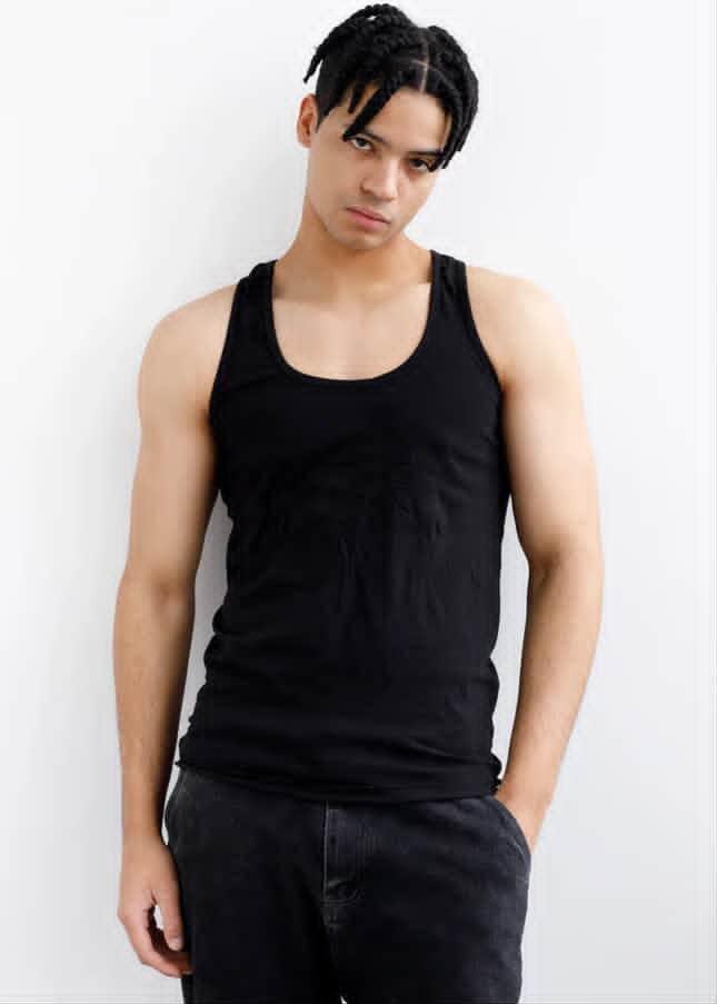 Robert Elanga. Promoting African Beauty, Culture & Excellence. 
Meet People & Explore Opportunities.