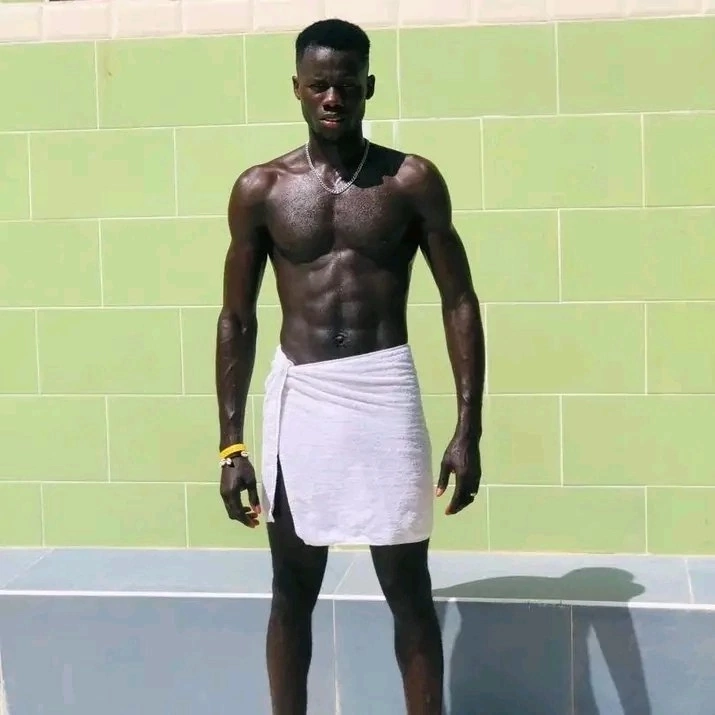  Juvinal Barbosa, from Guinea-Bissau, currently studying Information Systems Engineering (IT) at Ulyanovsk, Russia. 